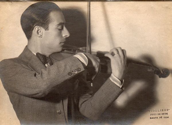 Elvino Vardaro, violinista, director y compositor de nuestro Tango.