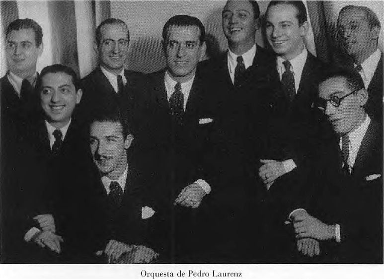 Pedro Laurenz y su Orquesta Típica.