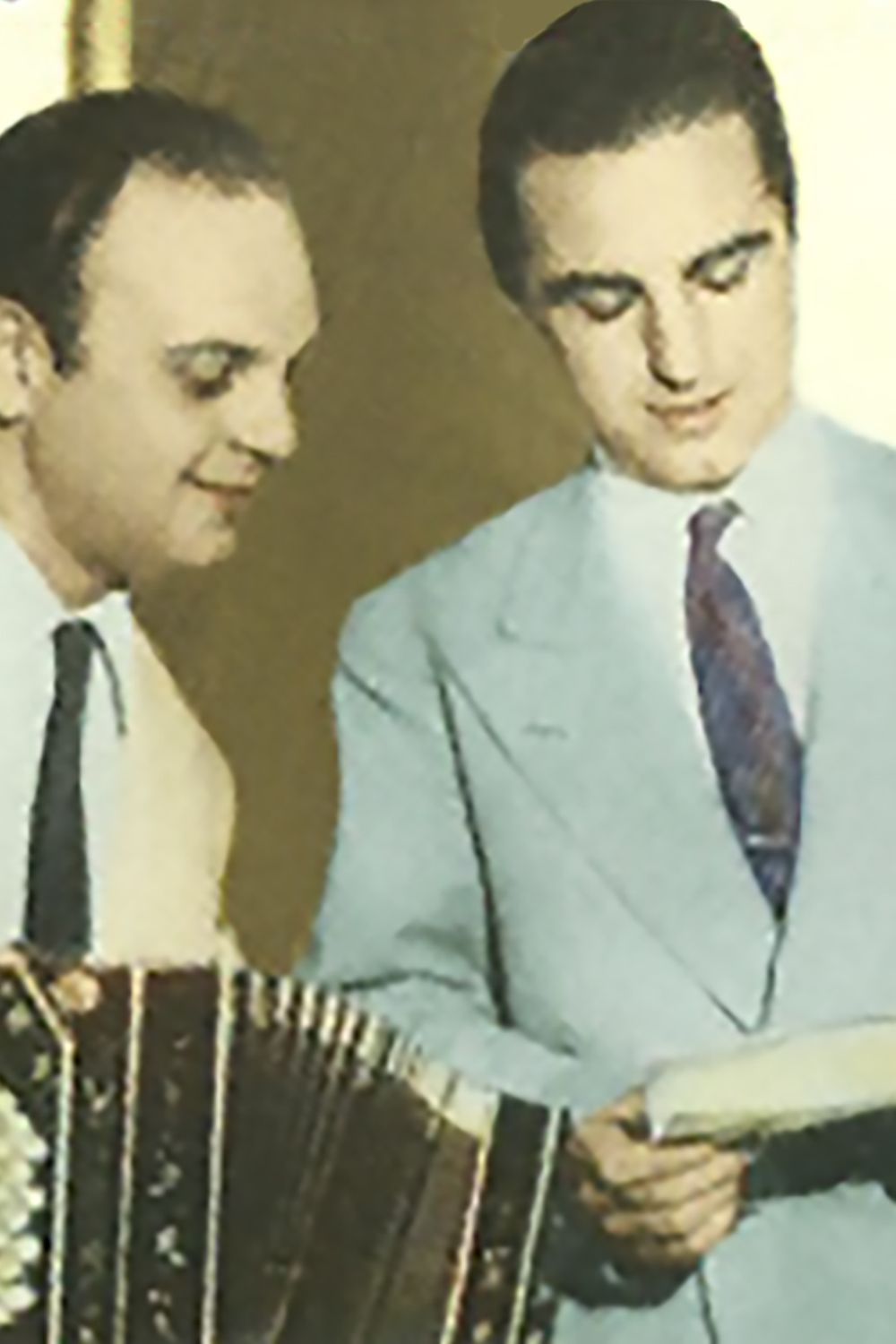 Raúl Iriarte y Miguel Caló, cantor de tangos y su director de orquesta.