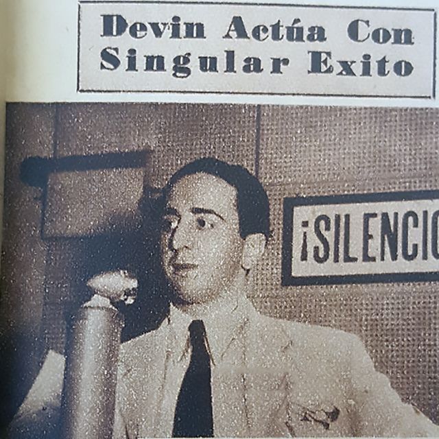 Santiago Devin, cantor de tango.