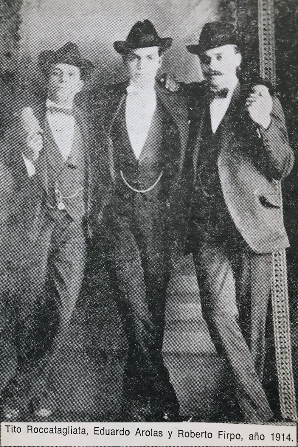 Tito Roccatagliata con Arolas y Firpo. Tango argentino.