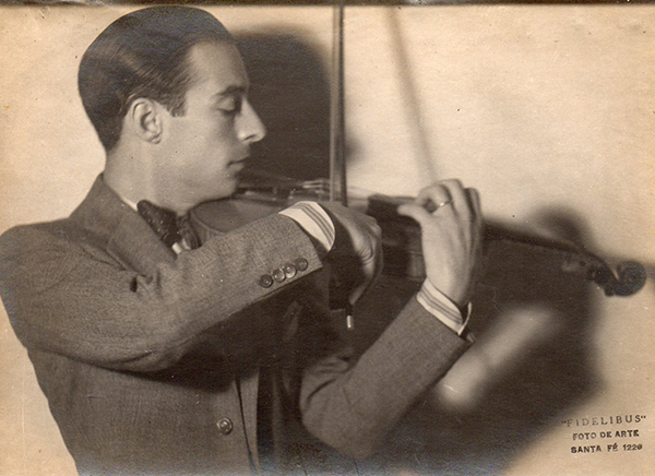 "Llevátelo todo" por Elvino Vardaro y Luis Petrucelli Orquesta Típica, 1928.