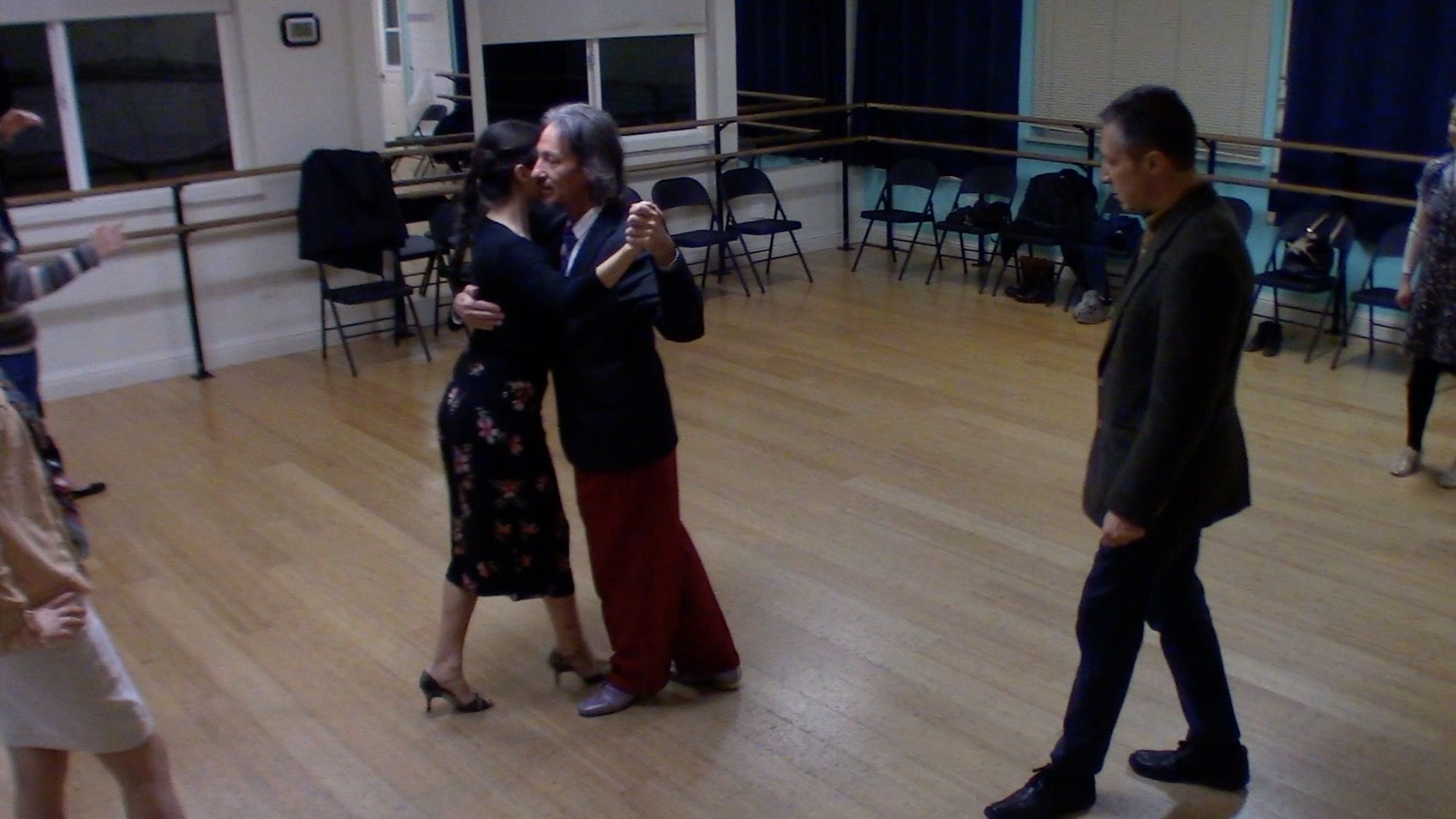 Argentine Tango intermediate class with Miranda: back ocho and turn alternative exit 2