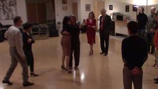 Argentine Tango beginner class with Miranda- crossed system walk on both sides