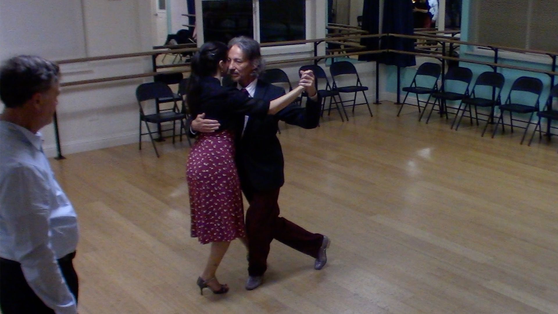 Argentine Tango beginner class with Miranda: walking and changes of speed