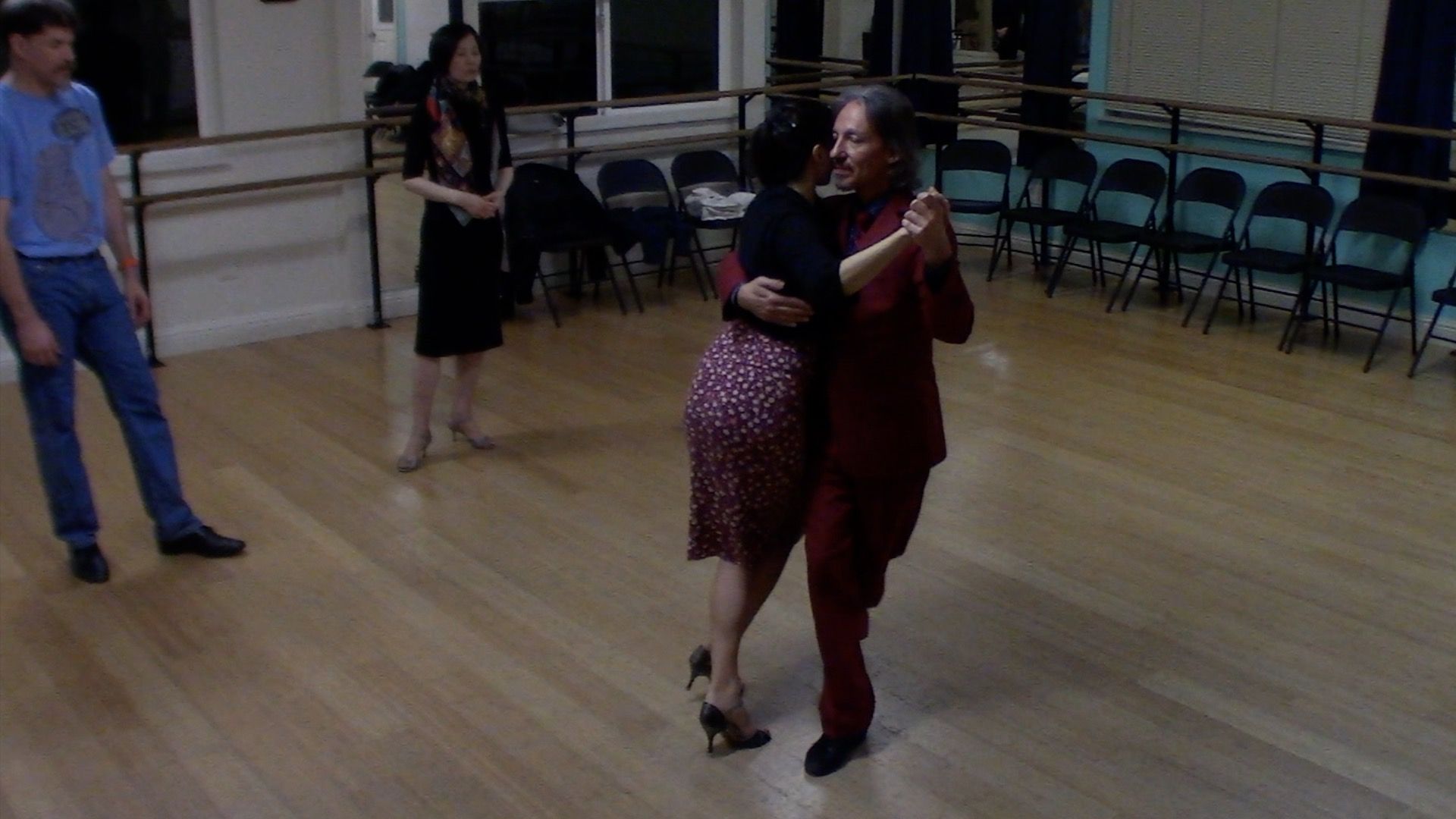 Argentine Tango dancing with Miranda: final review of intermediate class