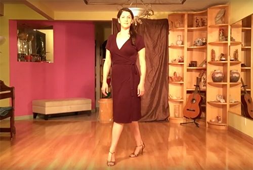 Argentine Tango follower's technique 10- Pivot and forward step