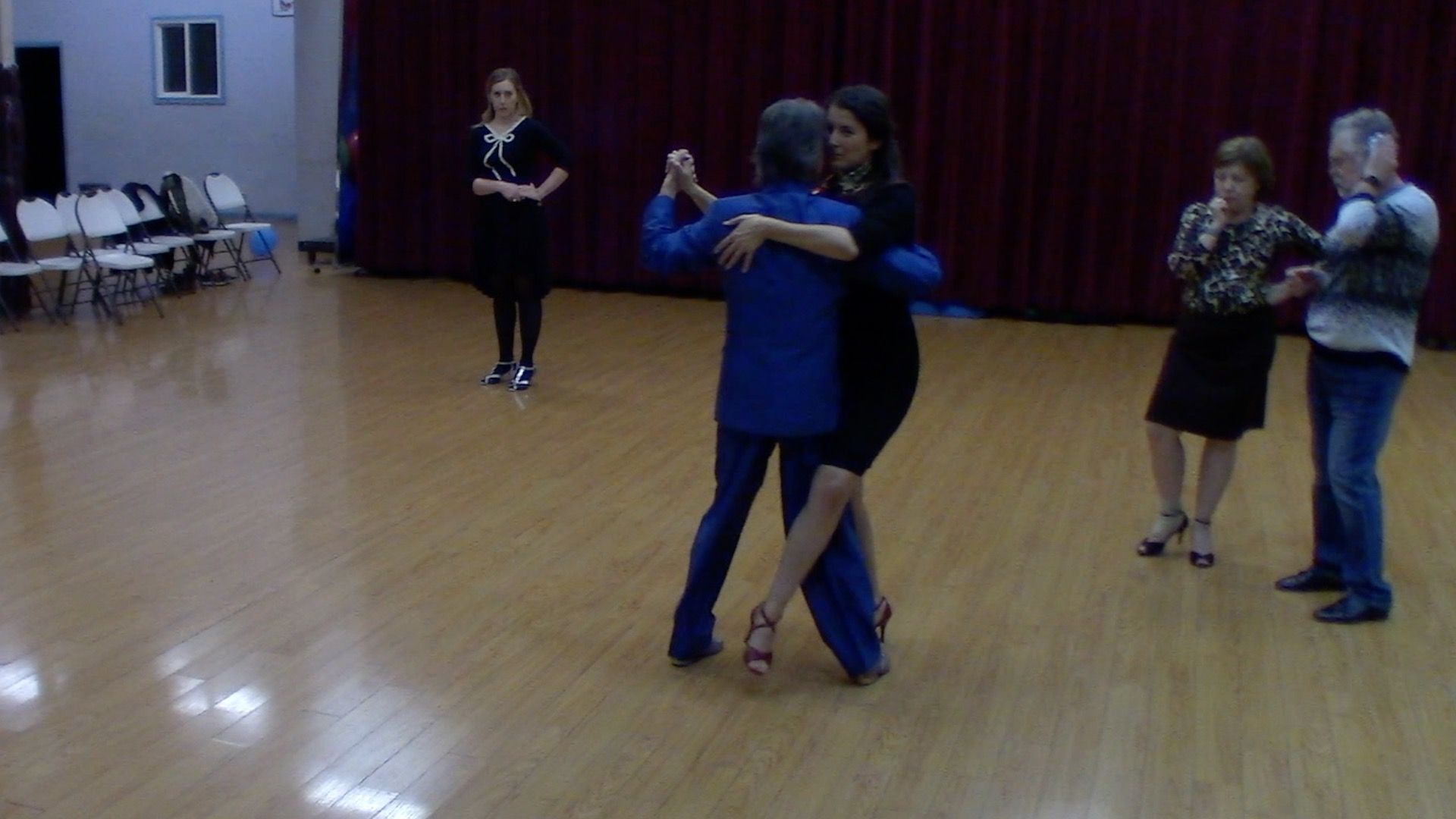 Argentine Tango intermediate class with Mimi: final review