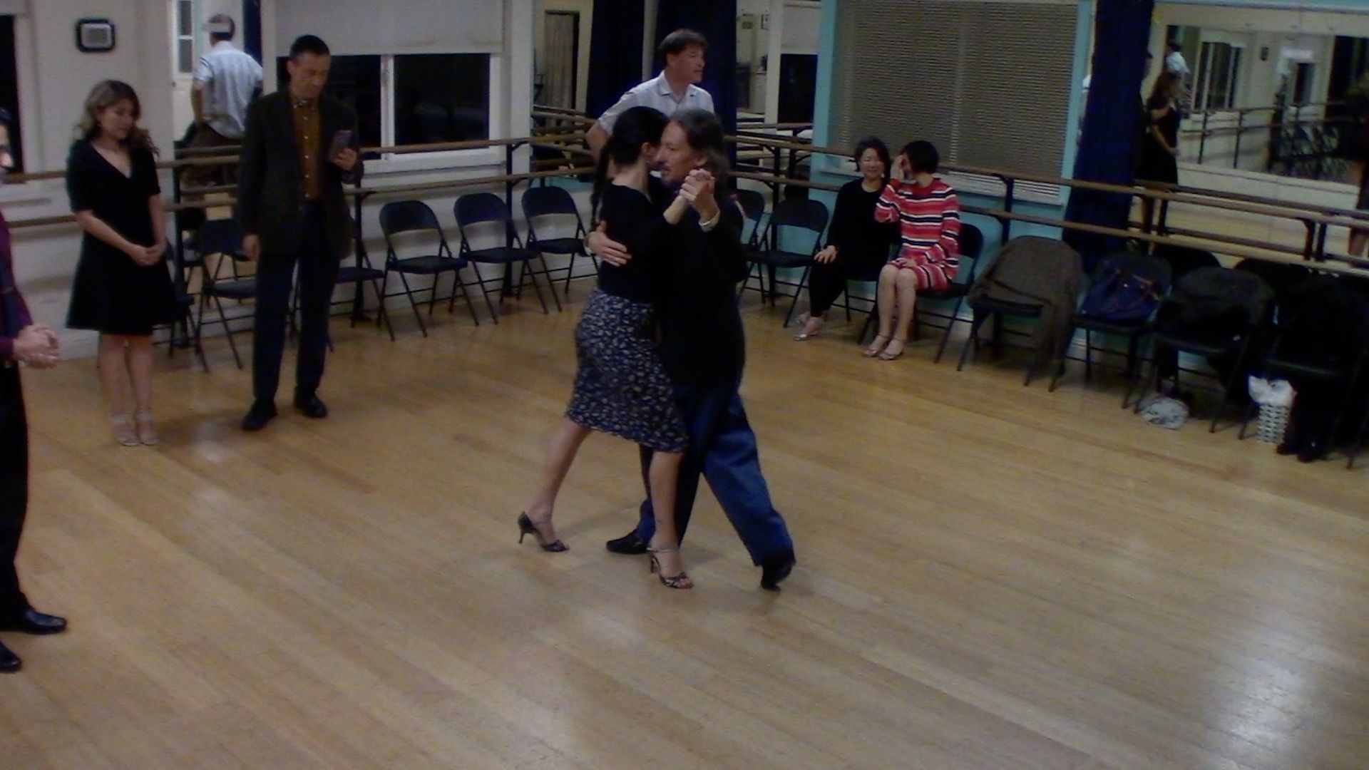 Argentine Tango intermediate class with Miranda: crossed salida alternative exit 5