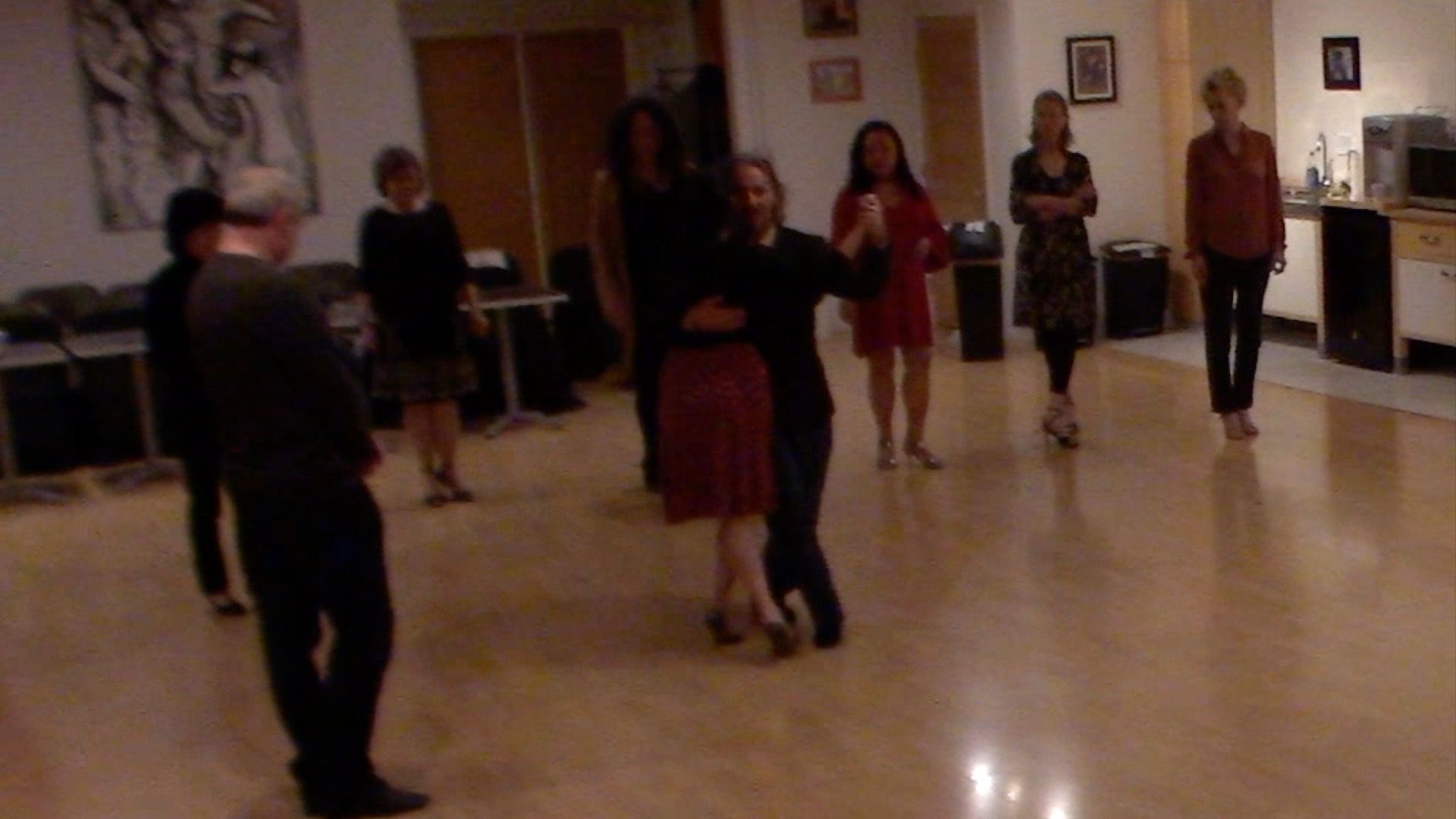 Argentine Tango intermediate class with Miranda: crosses 1