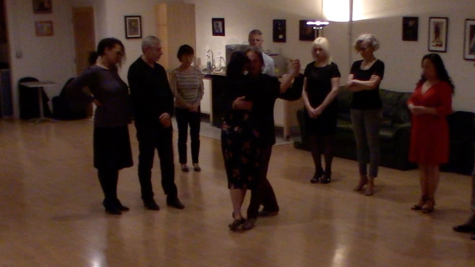 Argentine Tango intermediate class with Miranda: dancing to Pedro Laurenz