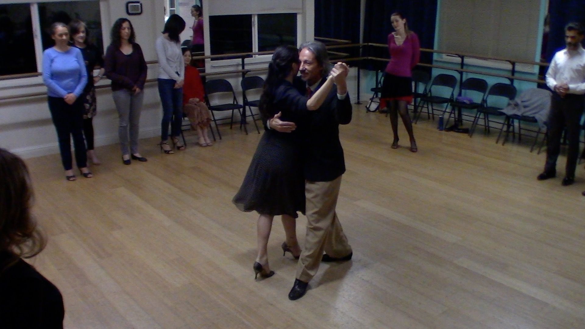 Argentine Tango intermediate class with Miranda: elements to use dancing at milongas
