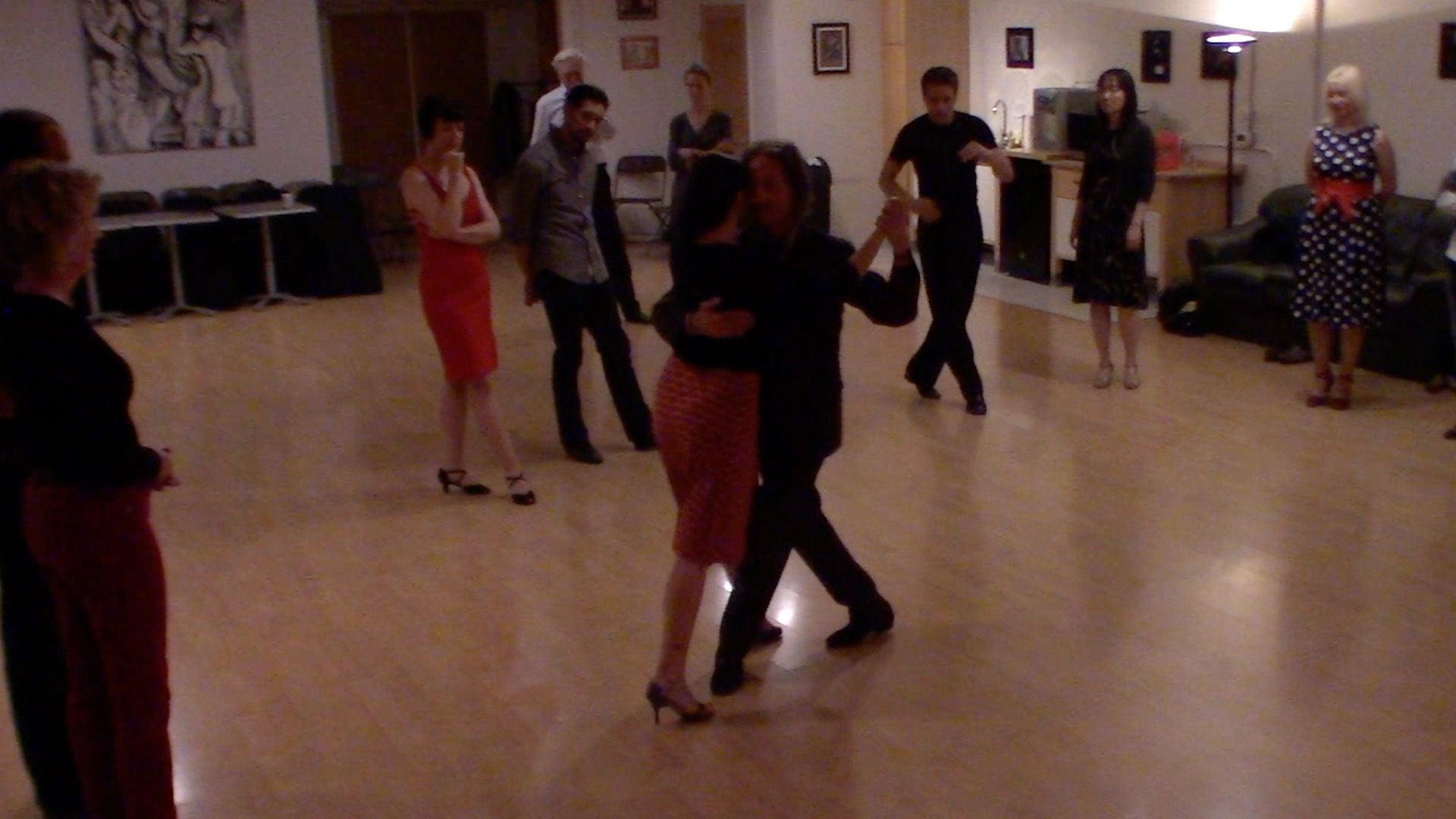 Argentine Tango intermediate class with Miranda: slow in 3 combination 3