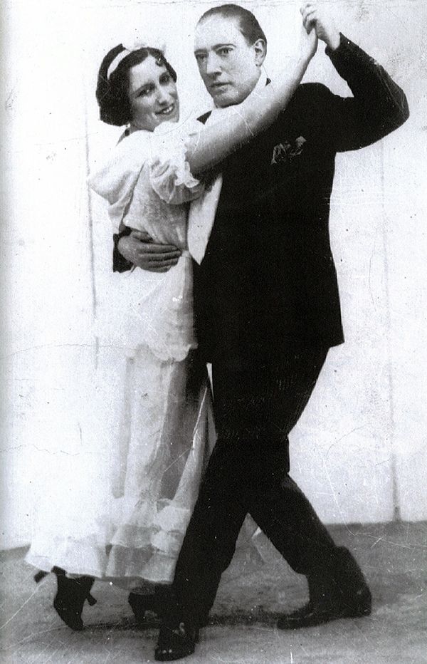 El Cachafaz with Carmencita Calderón dancing Argentine Tango