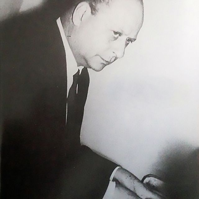 Héctor Stamponi, Argentine Tango musician, leader and composer.