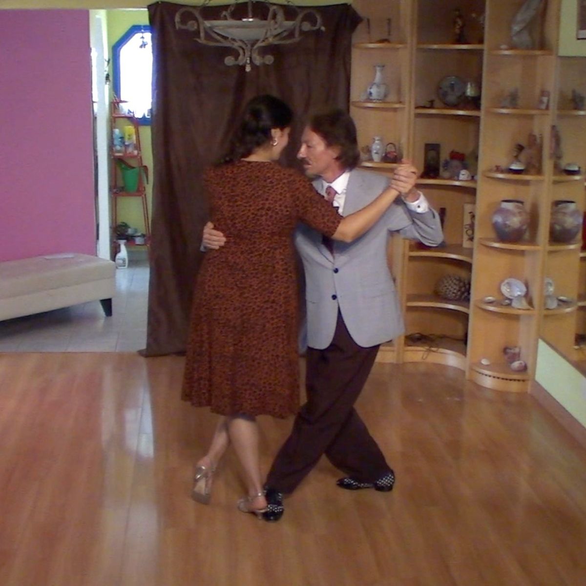 Marcelo Solis dancing Argentine Tango with Mimi.